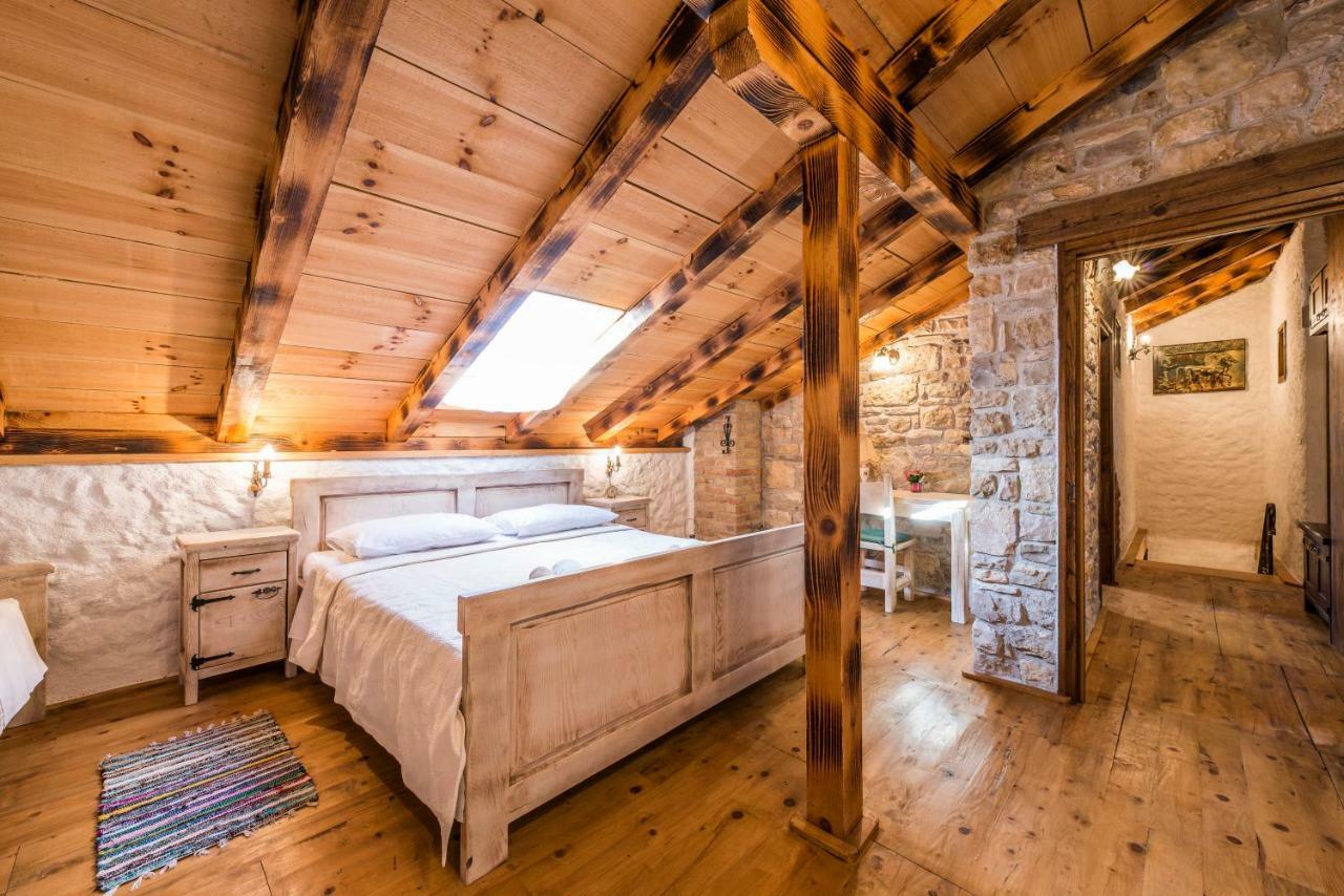 villa sisman Donji Zemunik Esterno foto